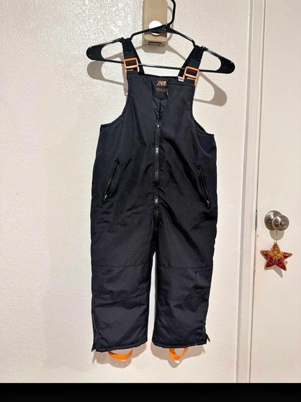 Zara Boys 4-5Y Black Snowsuit Like New